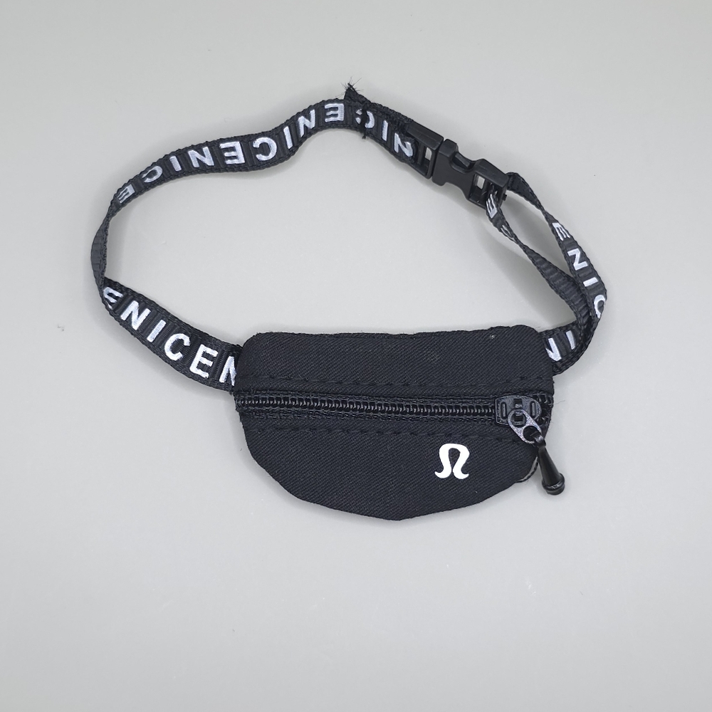 Labubu Accessories - Lululemon Fanny Pack Bag - Picture 3 of 5